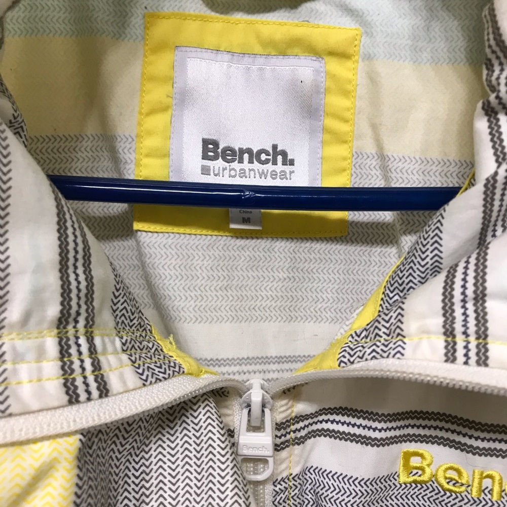 Bench Jacket - Picture 3 of 6